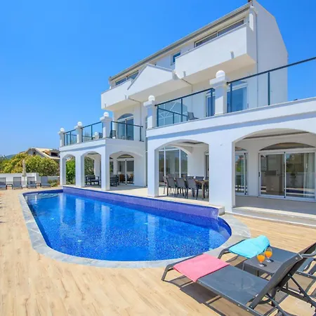 Orka World 2 * Ölüdeniz