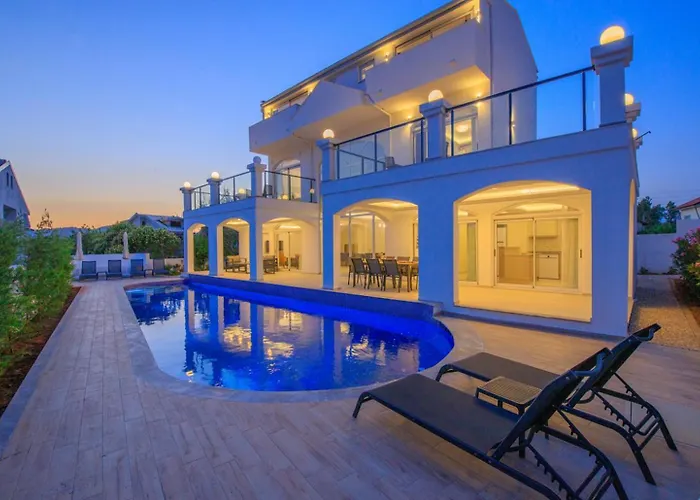 Villa Orka World 2