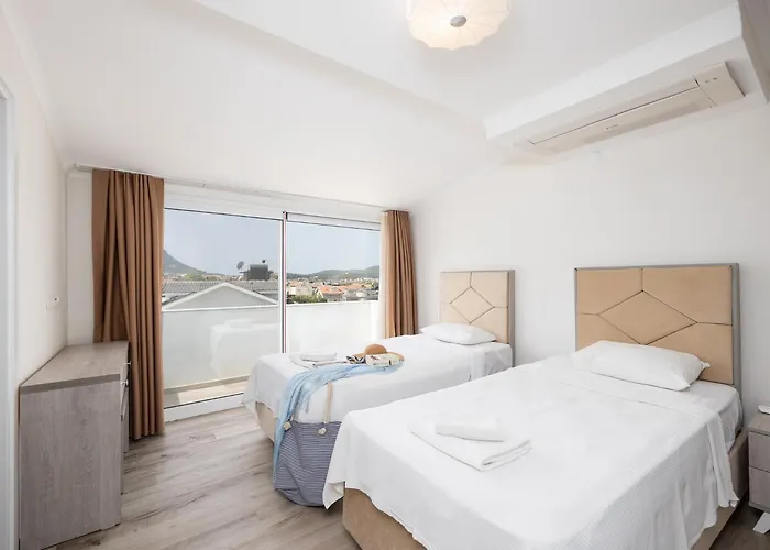Vila Orka World 2